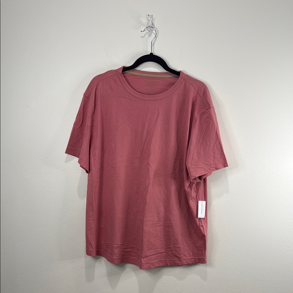 Classic Men's Pink T-Shirt